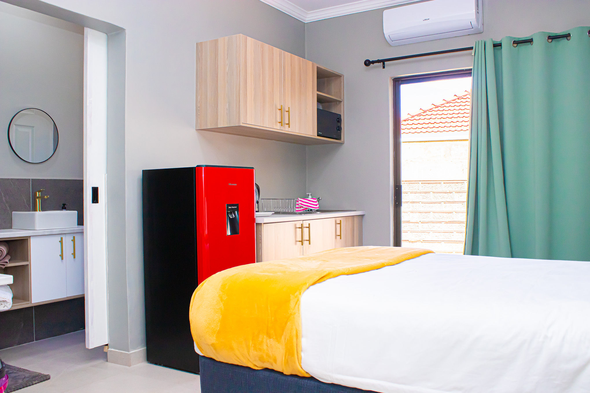 Room 6 Image